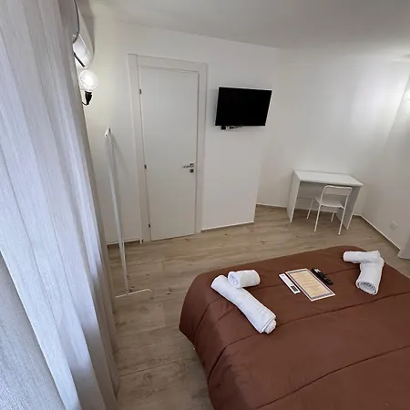 Le Dell'emiro Guest house *